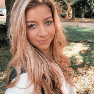 Meet your Posher, Savannah